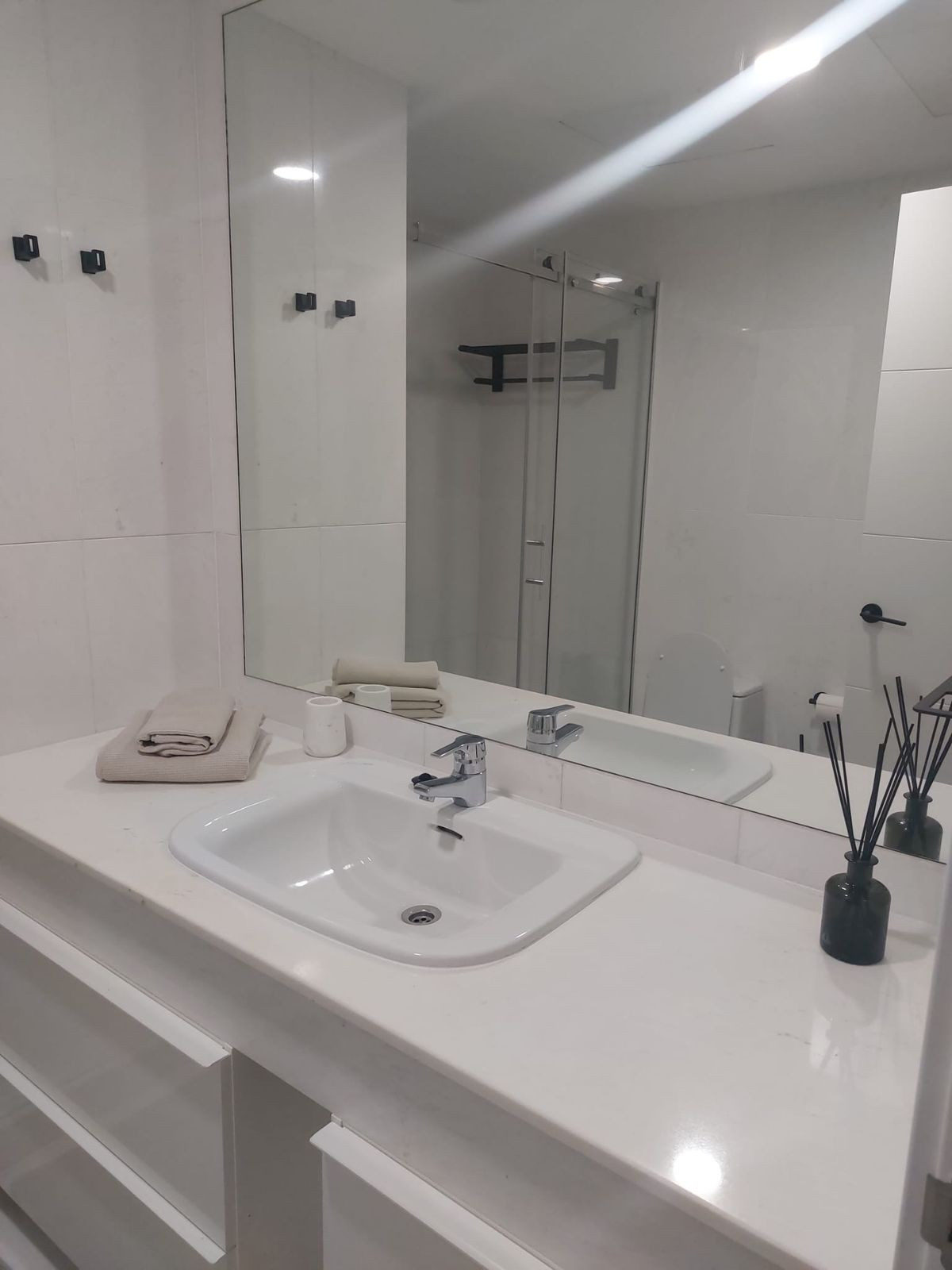 3 Bedroom Apartment in Marbella - Photo 9