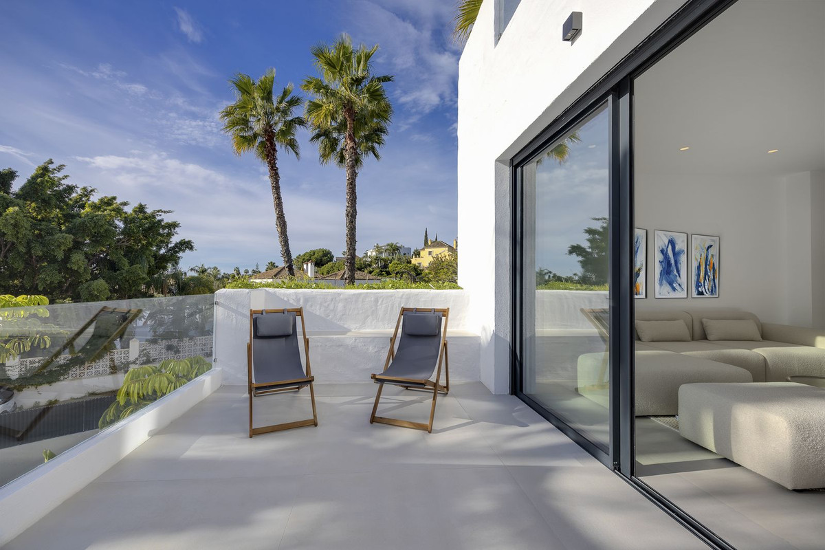 3 Bedroom Penthouse in Estepona - Foto 2