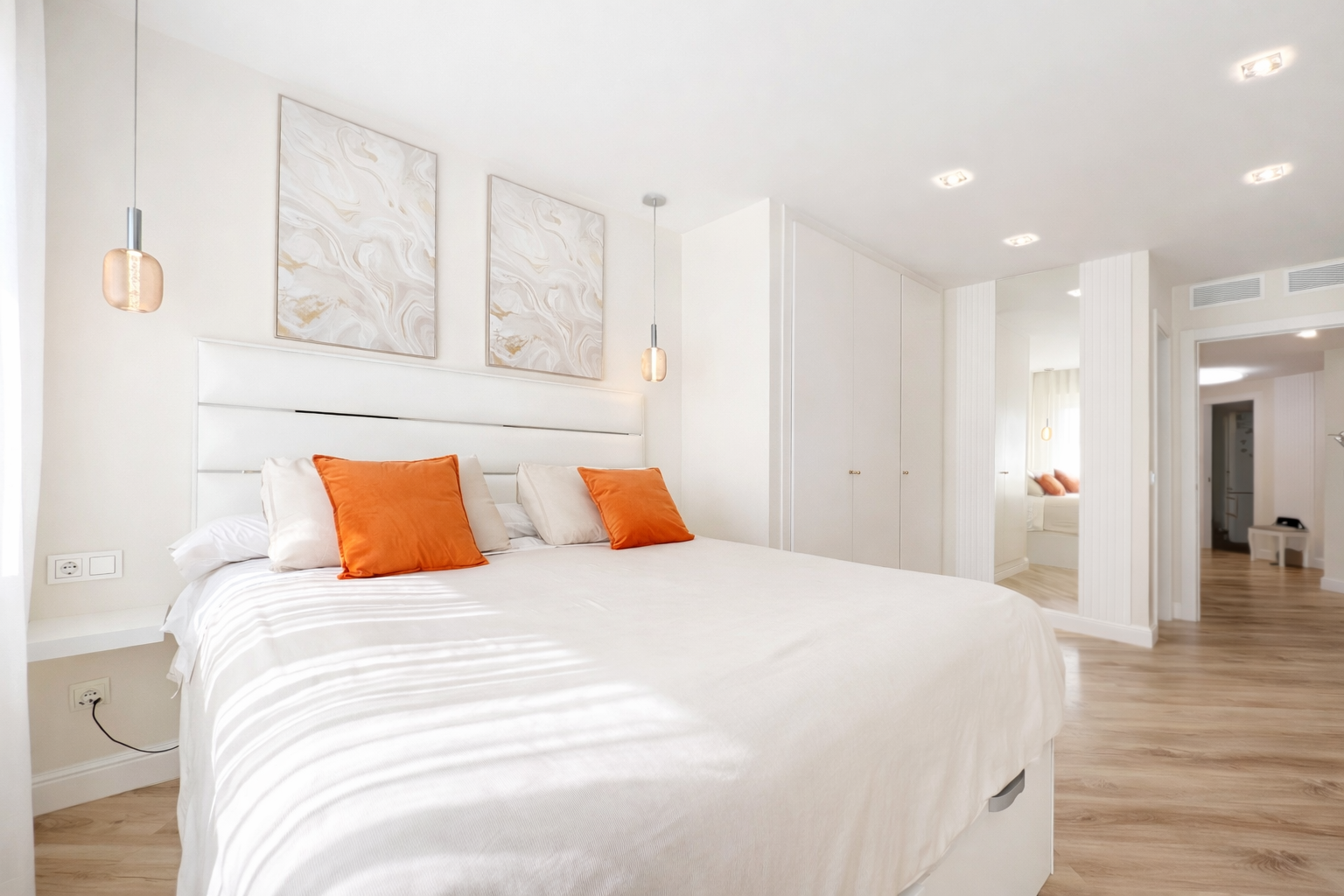 3 Bedroom Apartment in Benalmádena - Photo 6