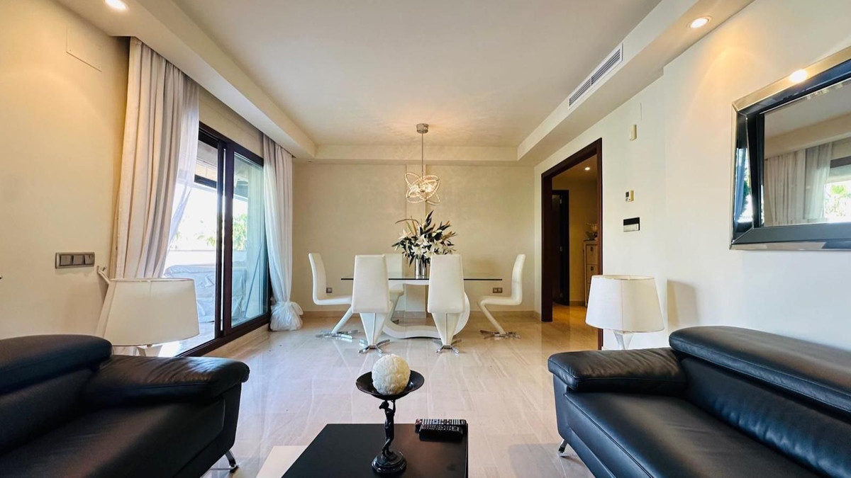 3 Bedroom Apartment in Marbella