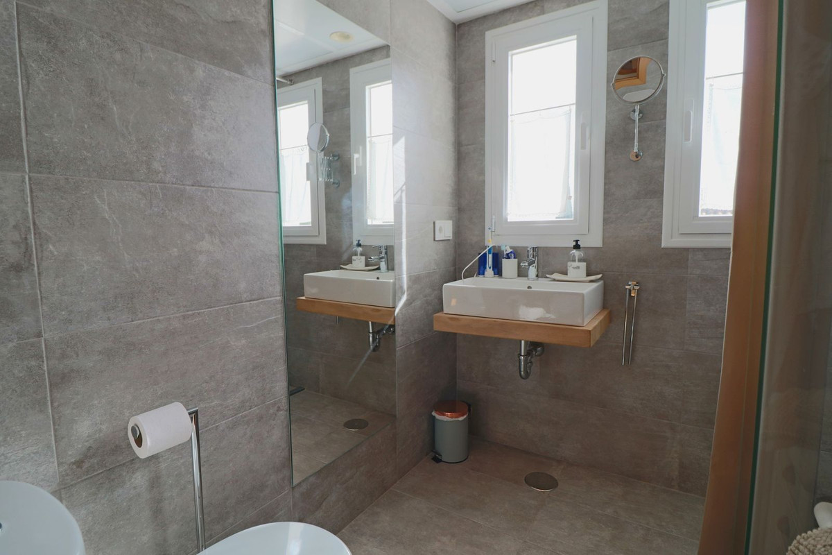 5 Bedroom Villa in Marbella - Foto 19