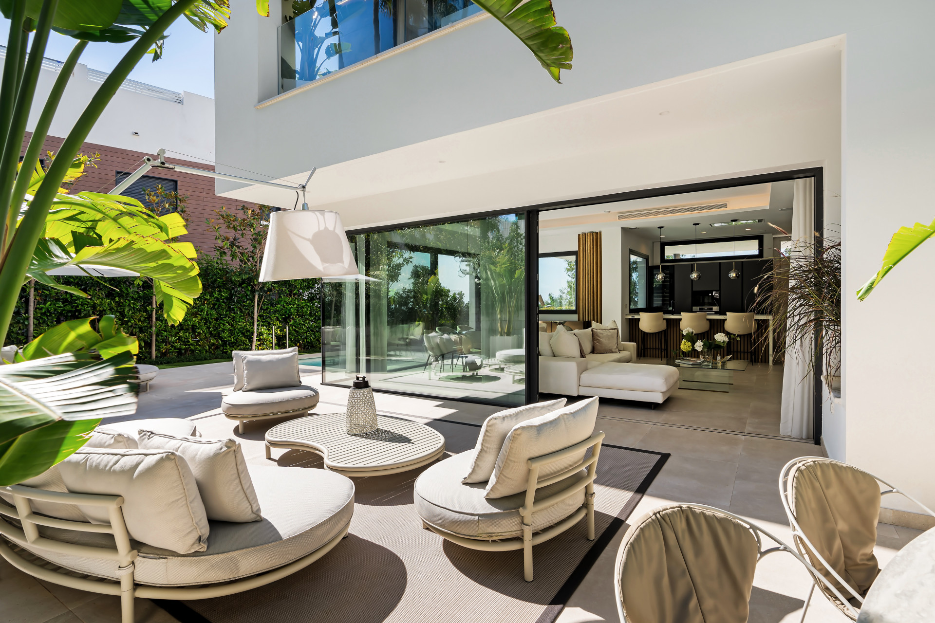 4 Bedroom Villa in Marbella - Photo 18