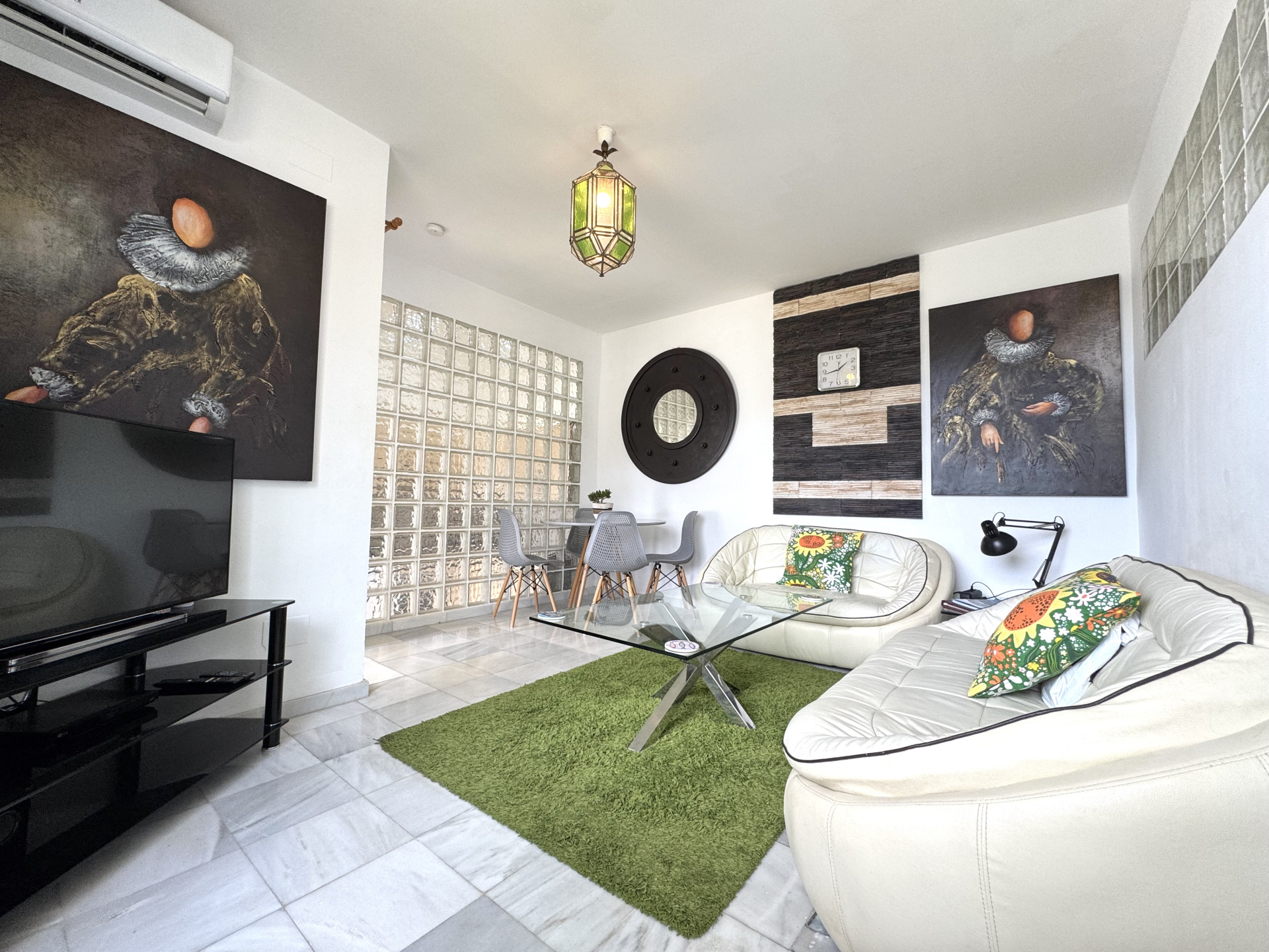 2 Bedroom Apartment in Mijas - Photo 5