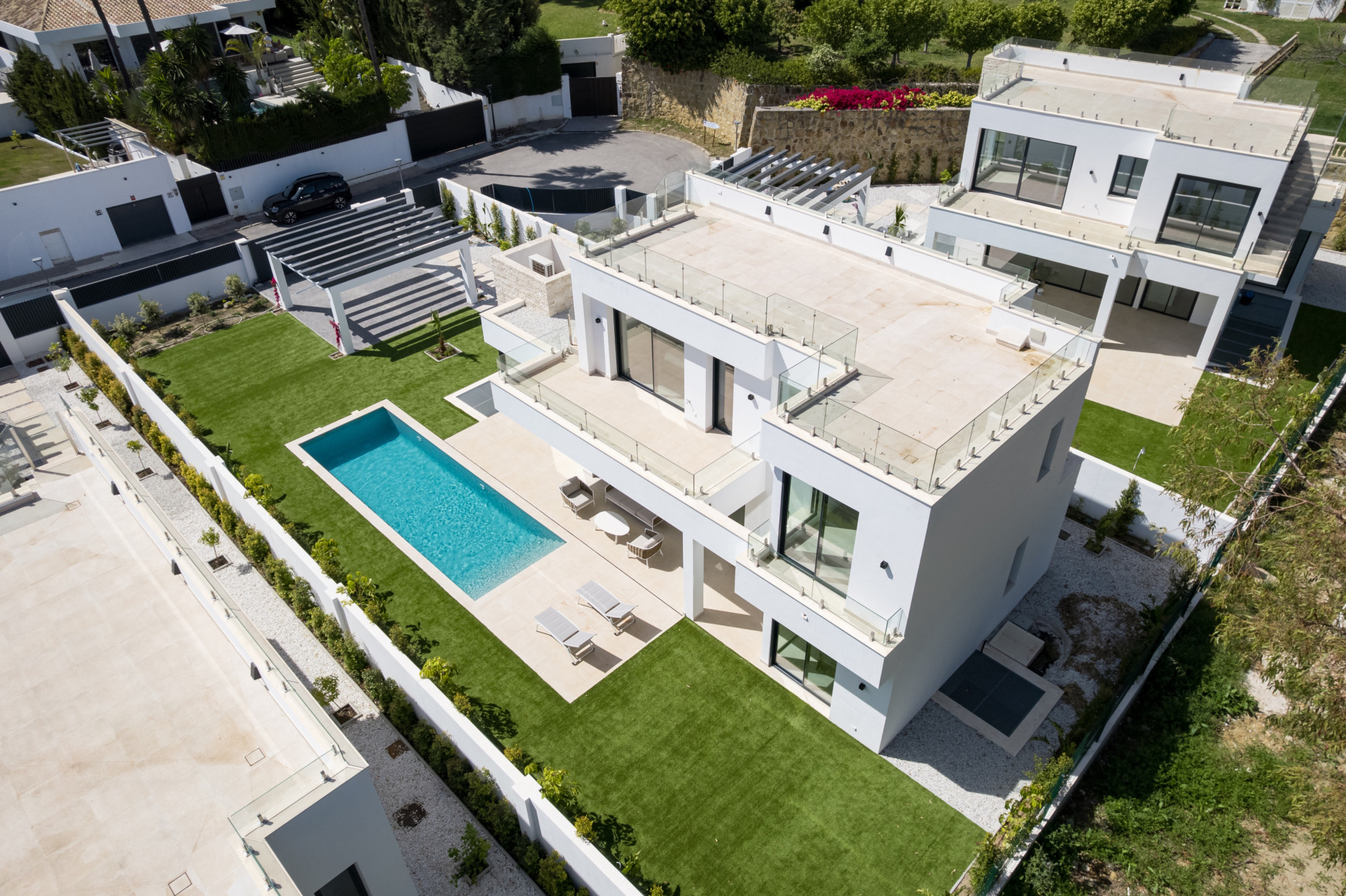 5 Bedroom Villa in Estepona - Photo 28