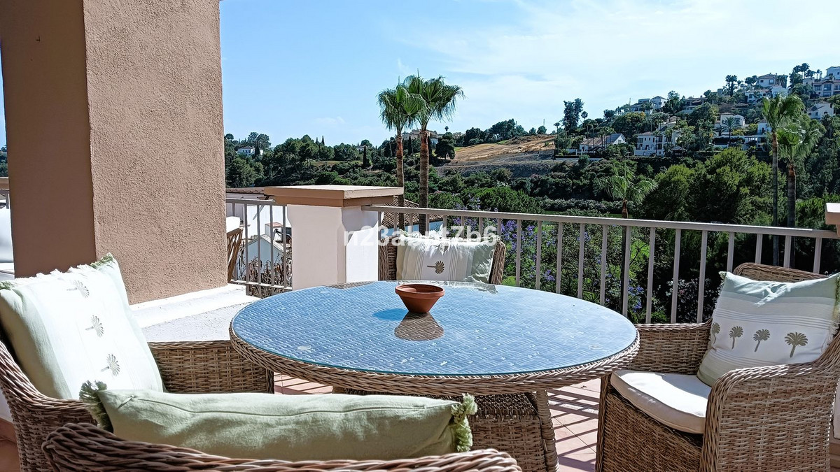 3 Bedroom Apartment in Benahavís - Foto 10