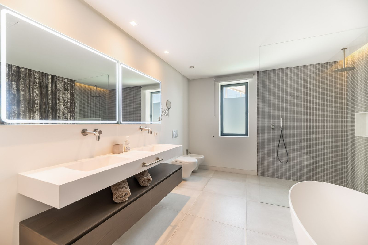 6 Bedroom Villa in Benahavís - Foto 18