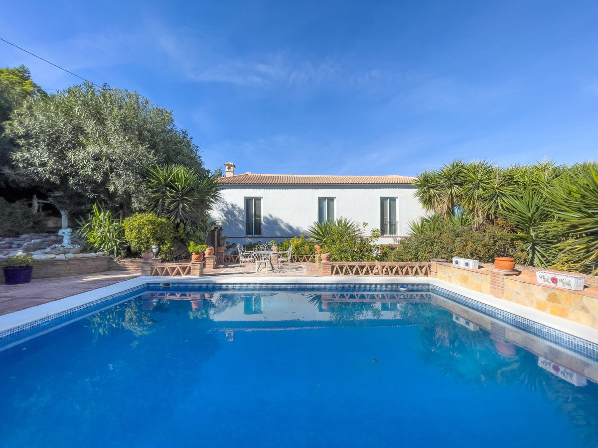 5 Bedroom Country house in Coín