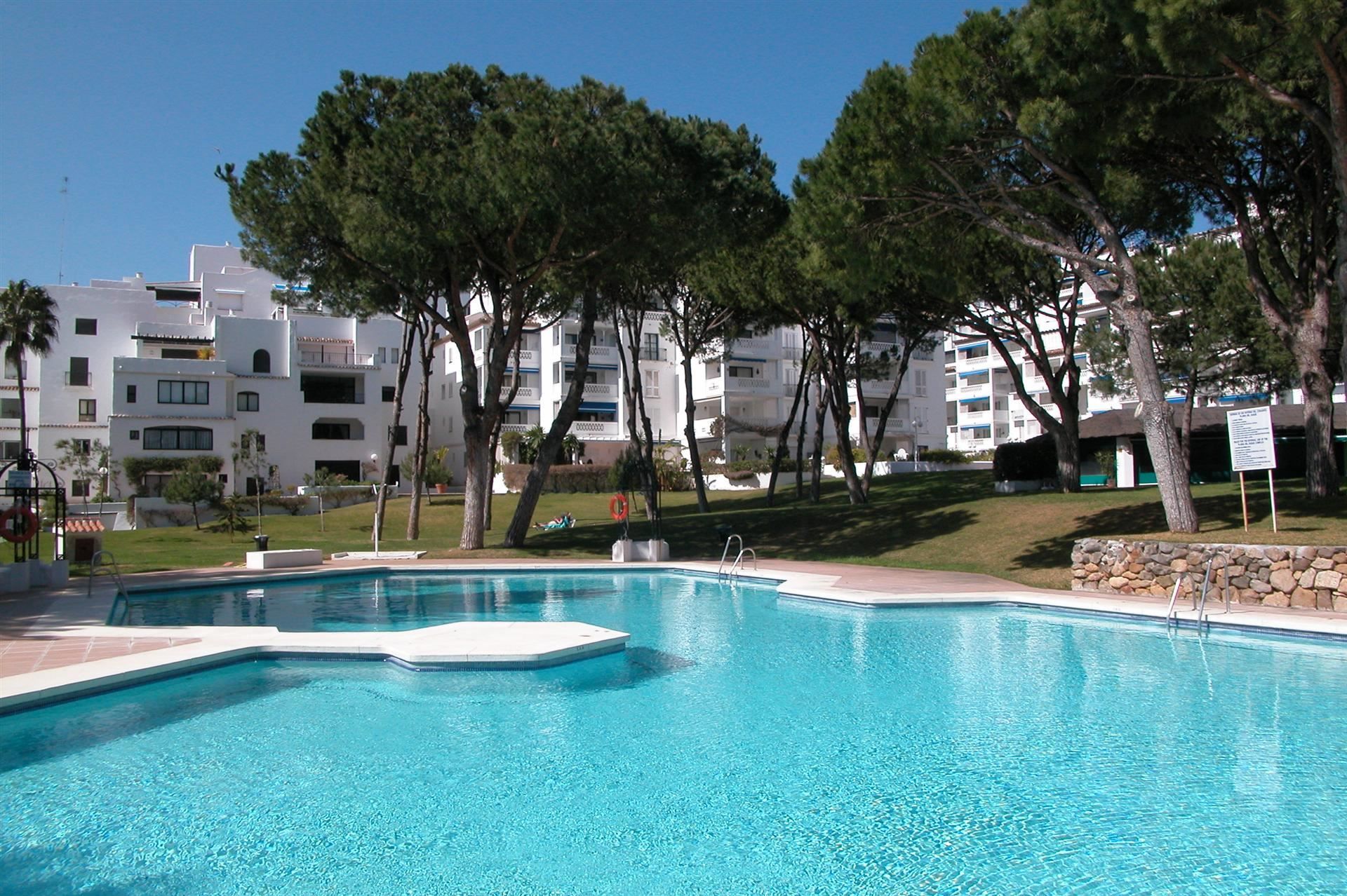 Apartamento com 3 quartos com piscina em Málaga, Espanha – Foto 2