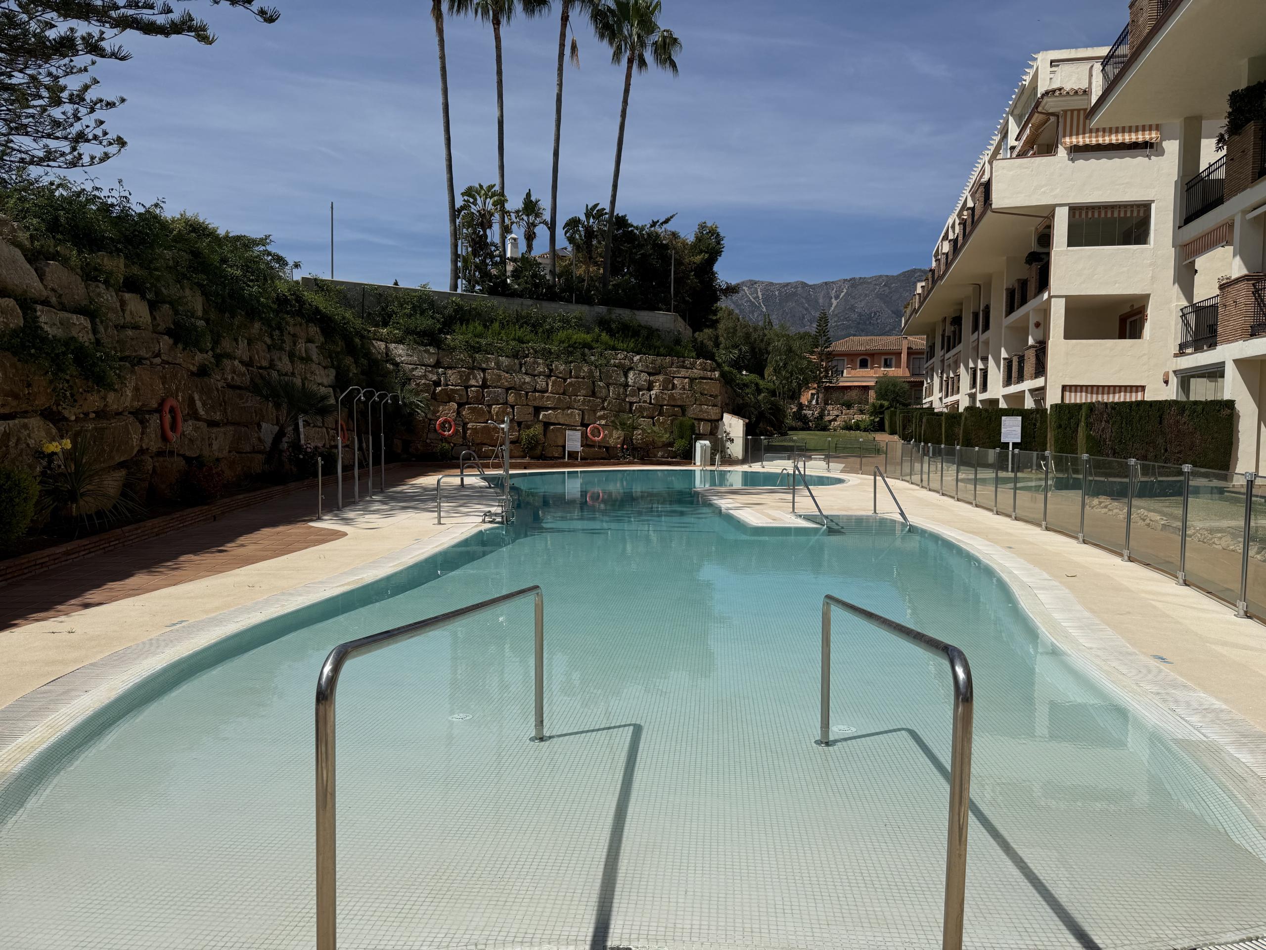 2 Bedroom Apartment in Mijas - Фото 2