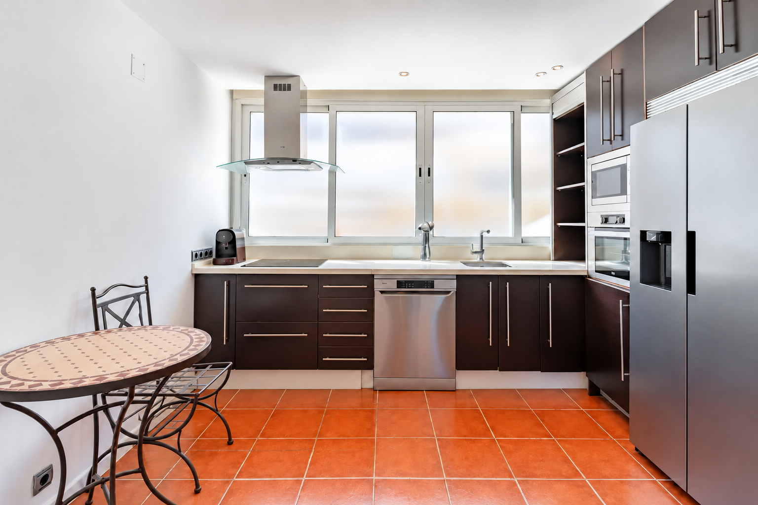 3 Bedroom Penthouse in Torremolinos - Photo 8