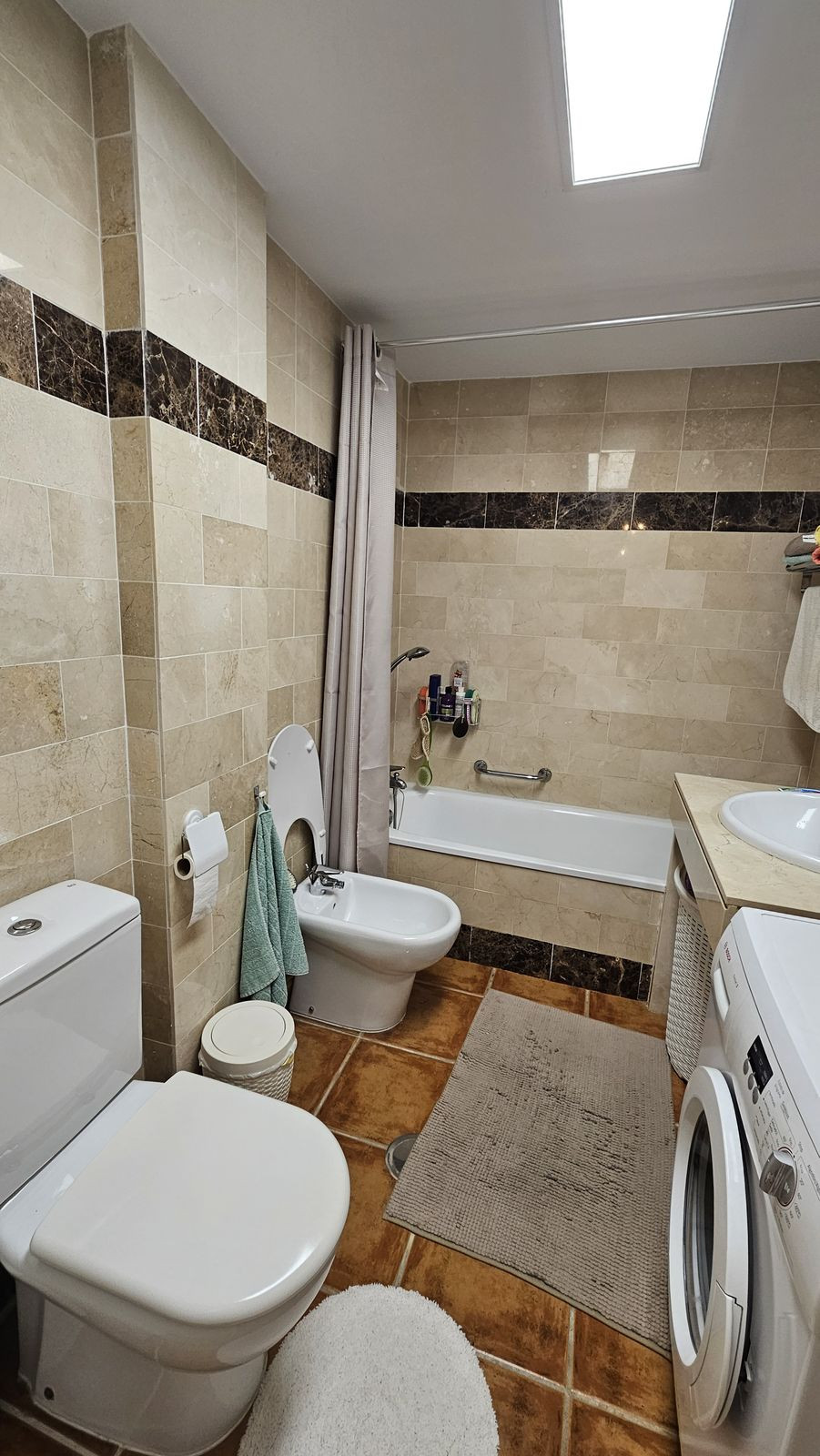 1 Bedroom Apartment in Estepona - Photo 18