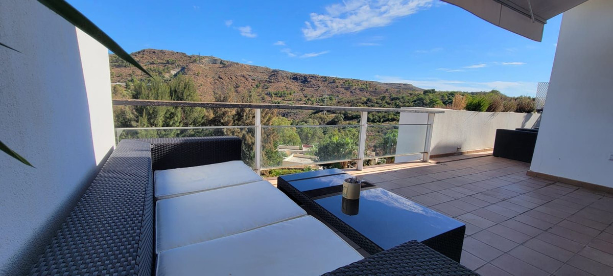 2 Bedroom Apartment in Benahavís