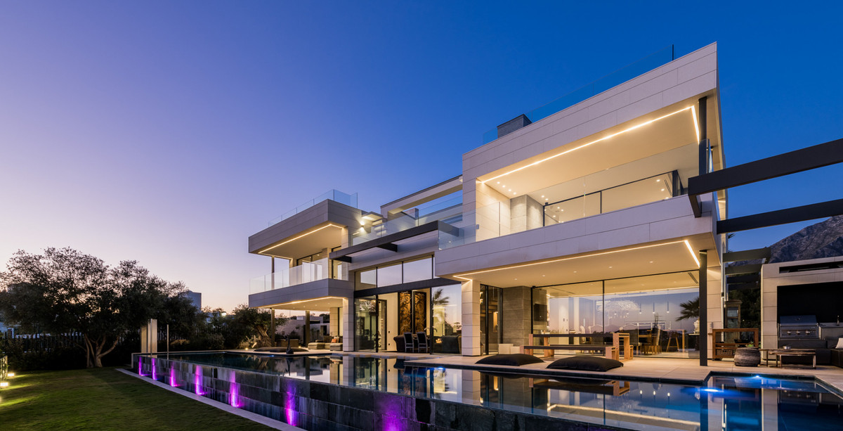 6 Bedroom Villa in Marbella
