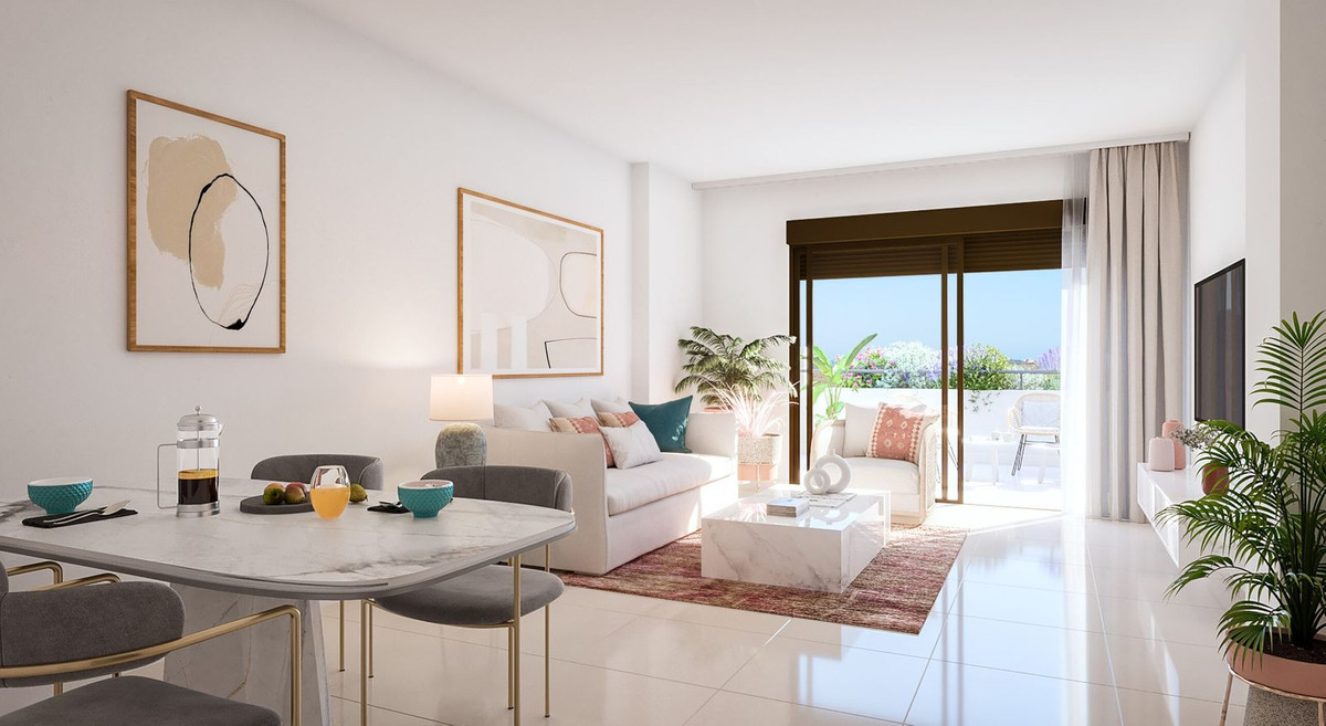 2 Bedroom Penthouse in Estepona - Photo 3