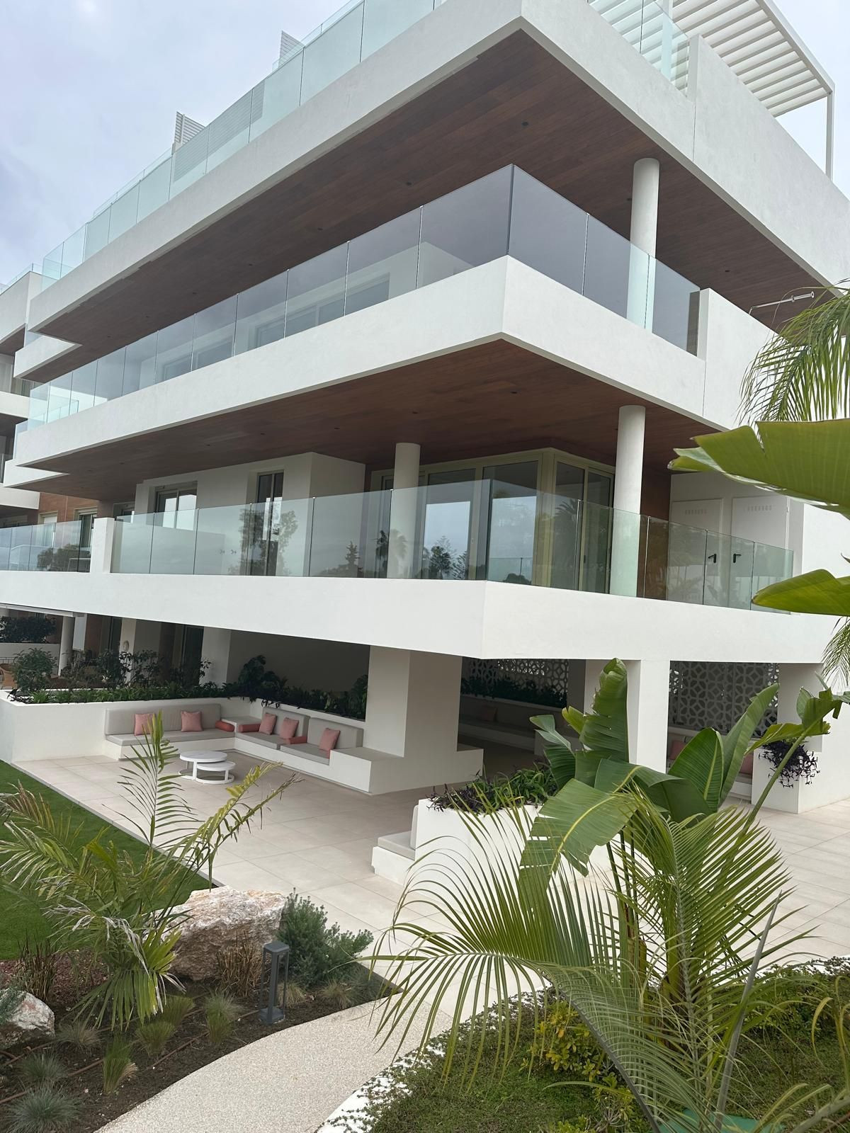 2 Bedroom Apartment in Marbella - Photo 45