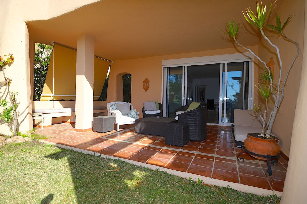 3 Bedroom Apartment in Marbella - Foto 2