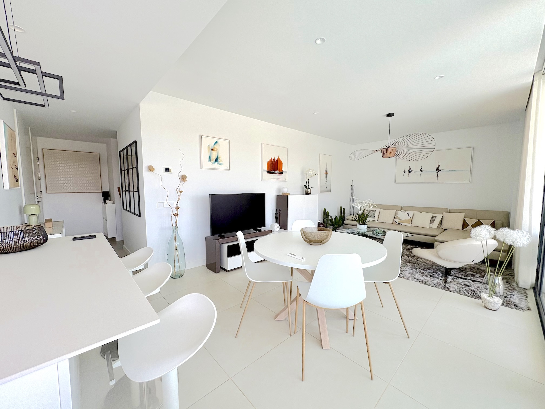 2 Bedroom Apartment in Benalmádena - Photo 44