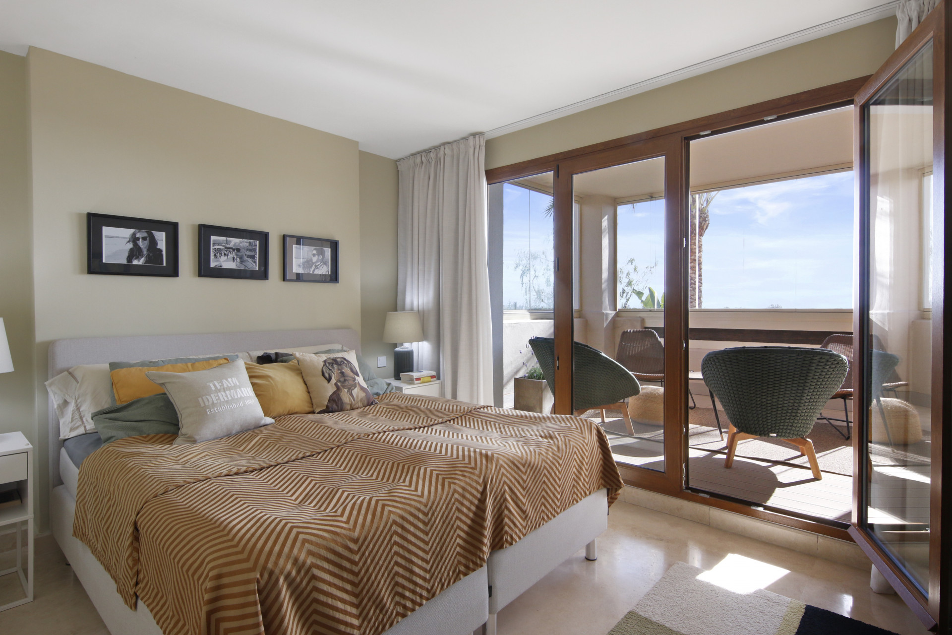 3 Bedroom Apartment in Estepona - Photo 11
