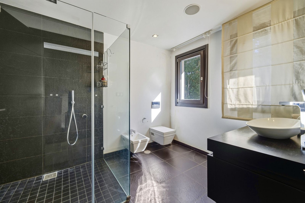 6 Bedroom Villa in San Pedro de Alcántara - Foto 16