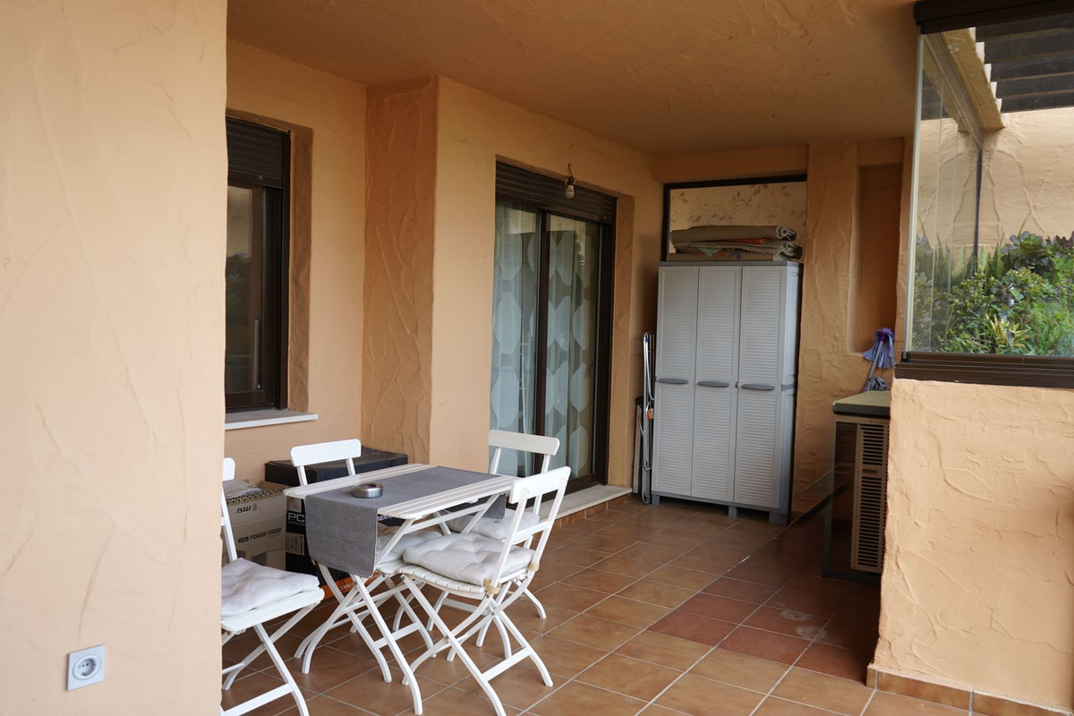2 Bedroom Apartment in Mijas - Photo 5
