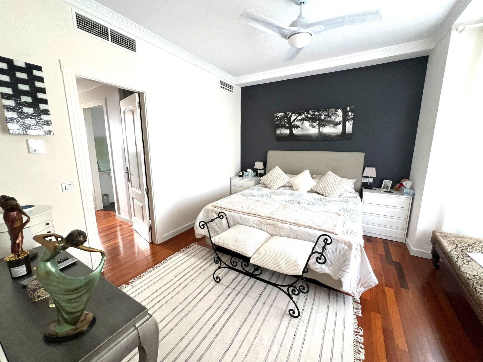 6 Bedroom Villa in Mijas - Photo 16