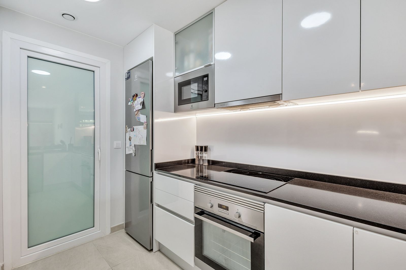 Apartamento com 3 quartos com piscina em Alicante, Espanha – Foto 10