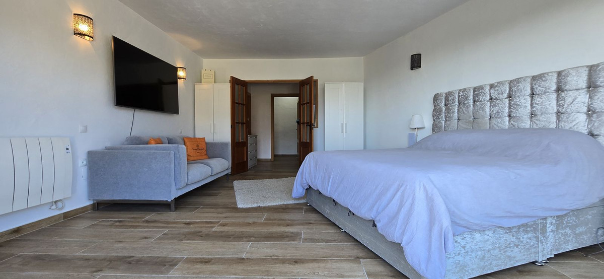 4 Bedroom Country house in Casares - Foto 13
