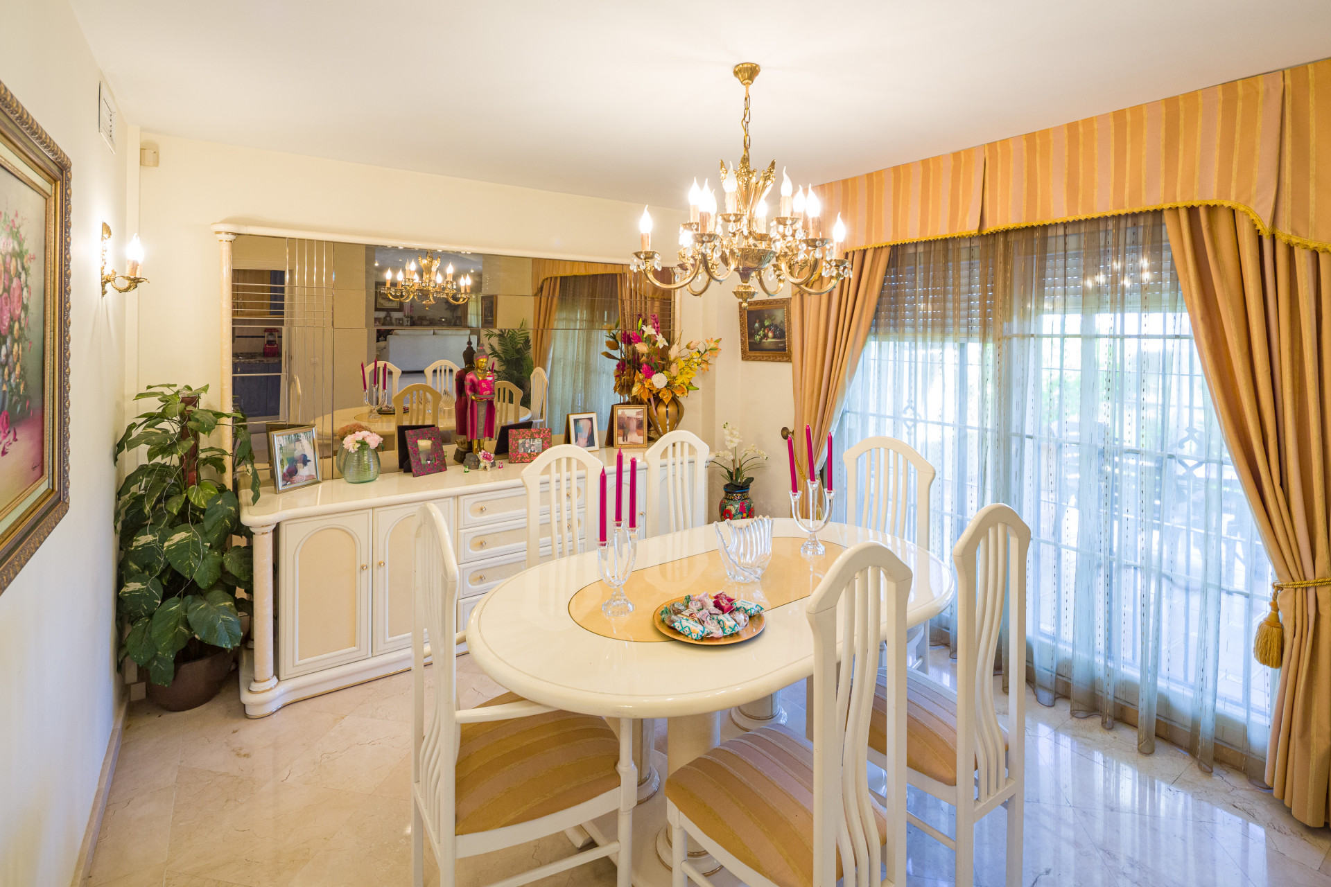 5 Bedroom Villa in San Pedro de Alcántara - Фото 10