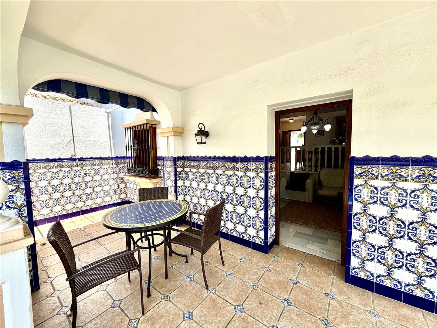 3 Bedroom Villa in Marbella - Photo 32