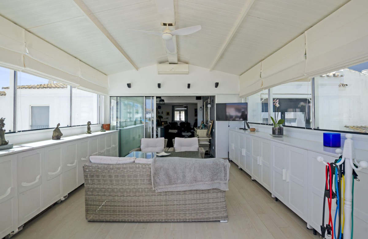 Apartamento com 3 quartos com piscina em Málaga, Espanha – Foto 8
