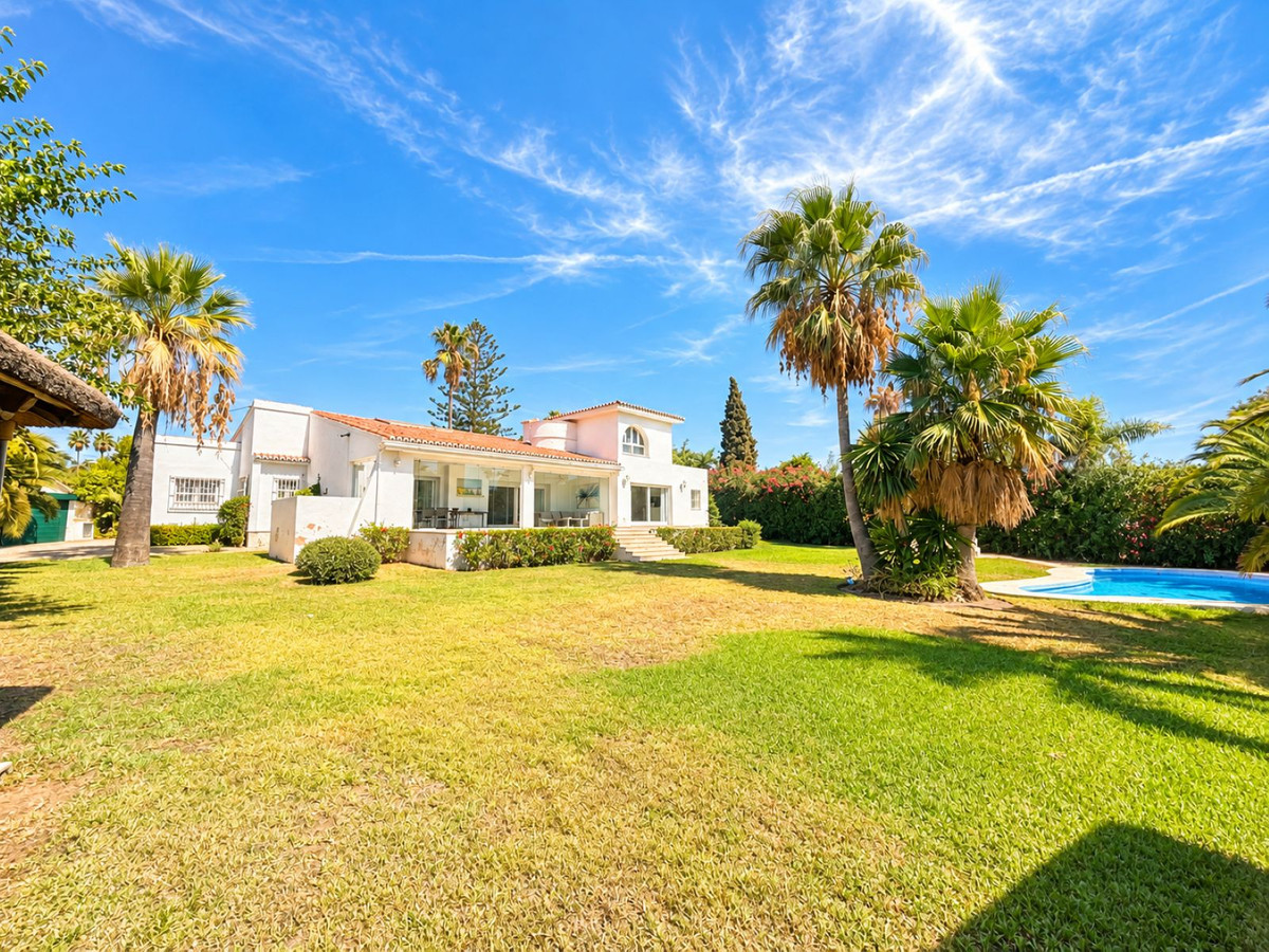 Villa in El Paraiso