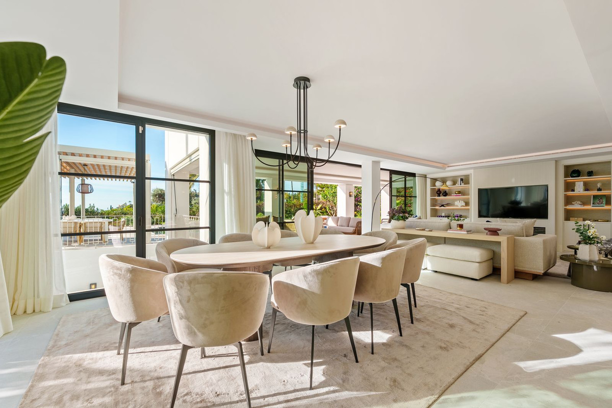 5 Bedroom Villa in Benahavís - Foto 44
