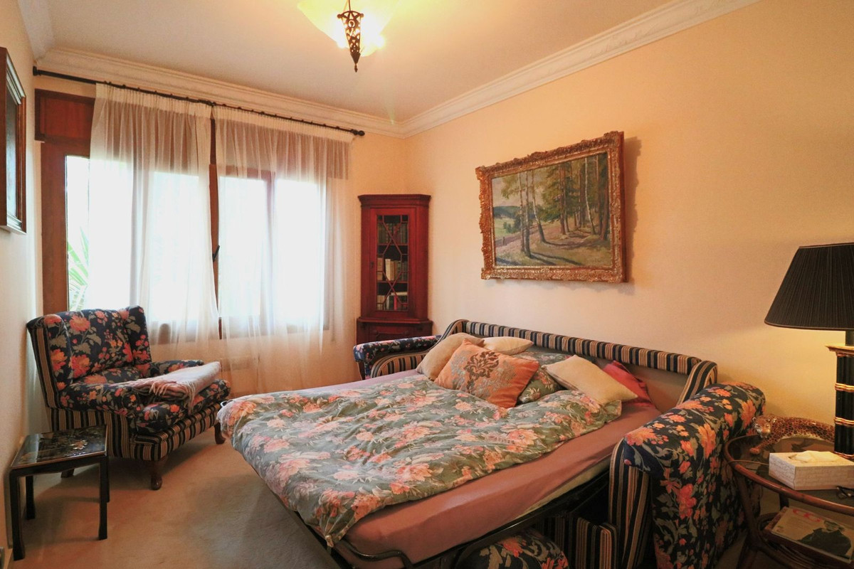 6 Bedroom Villa in Estepona - Foto 19