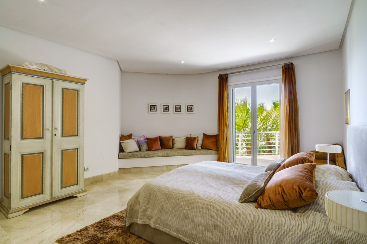 5 Bedroom Villa in Benahavís - Foto 24
