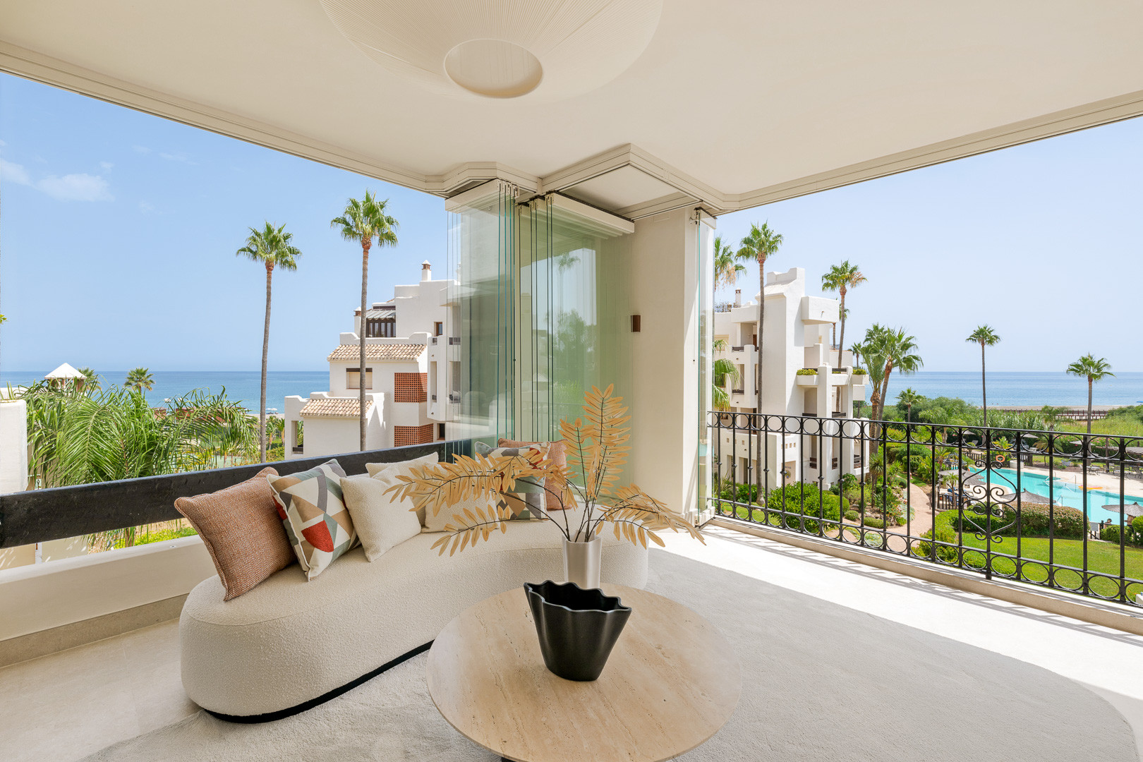 3 Bedroom Apartment in Estepona