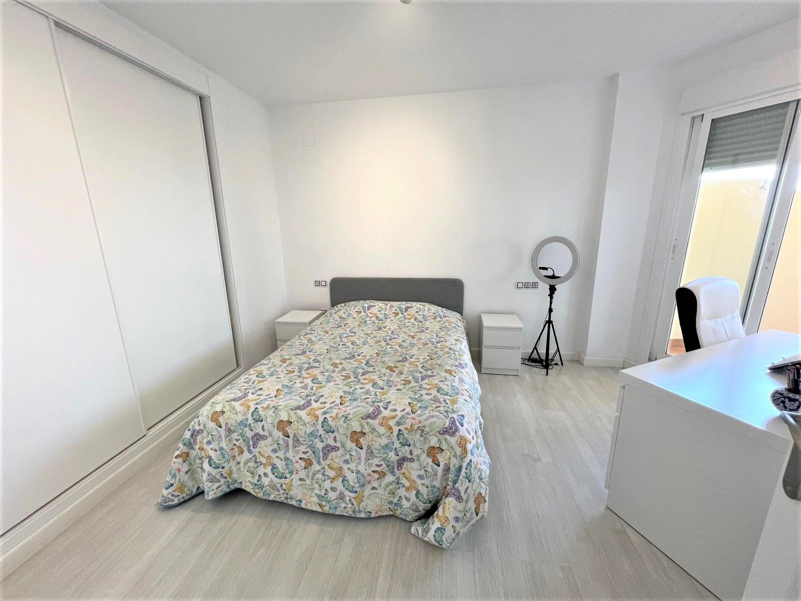 2 Bedroom Apartment in Mijas - Photo 14