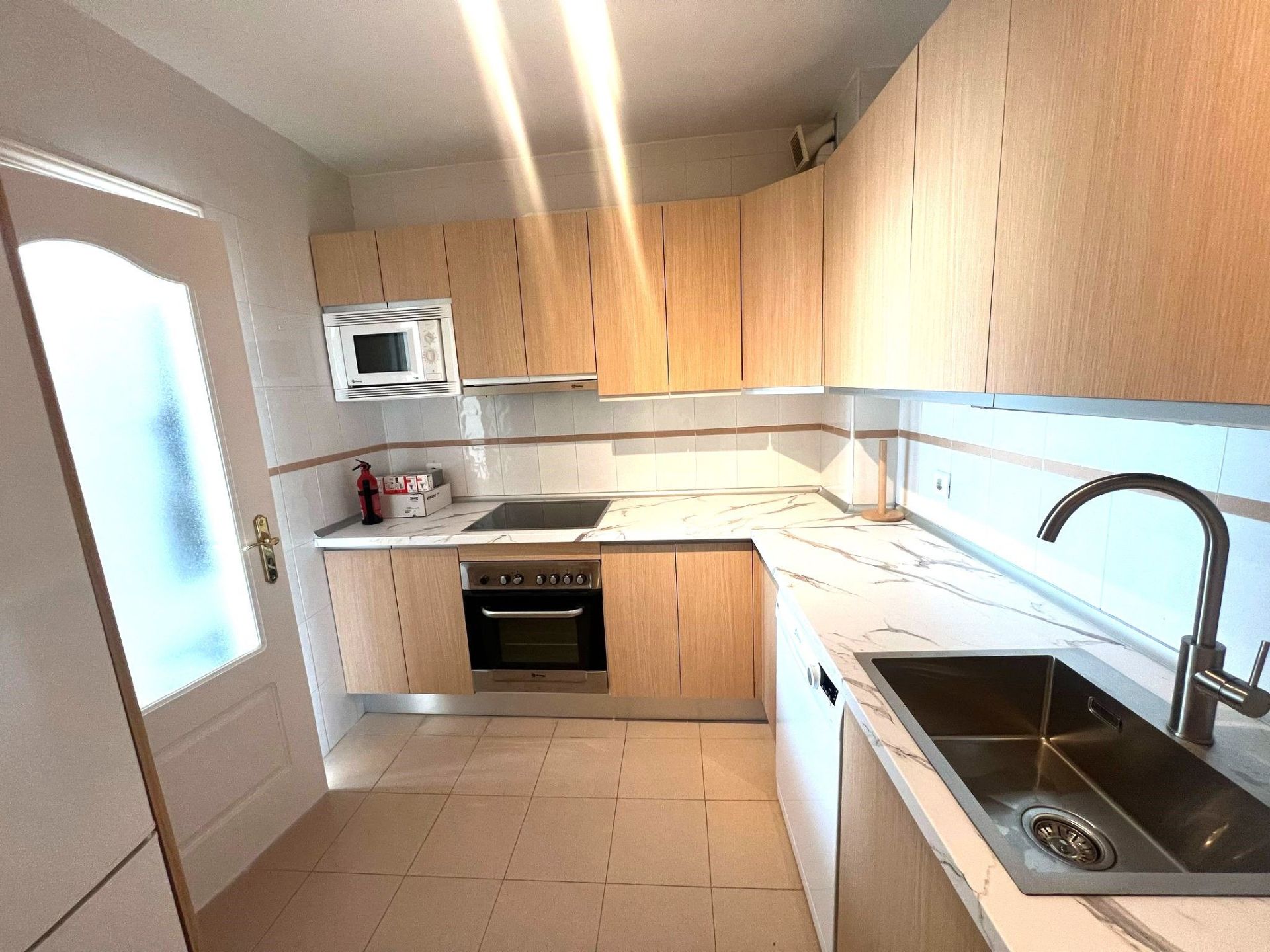 1 Bedroom Apartment in Mijas - Photo 2