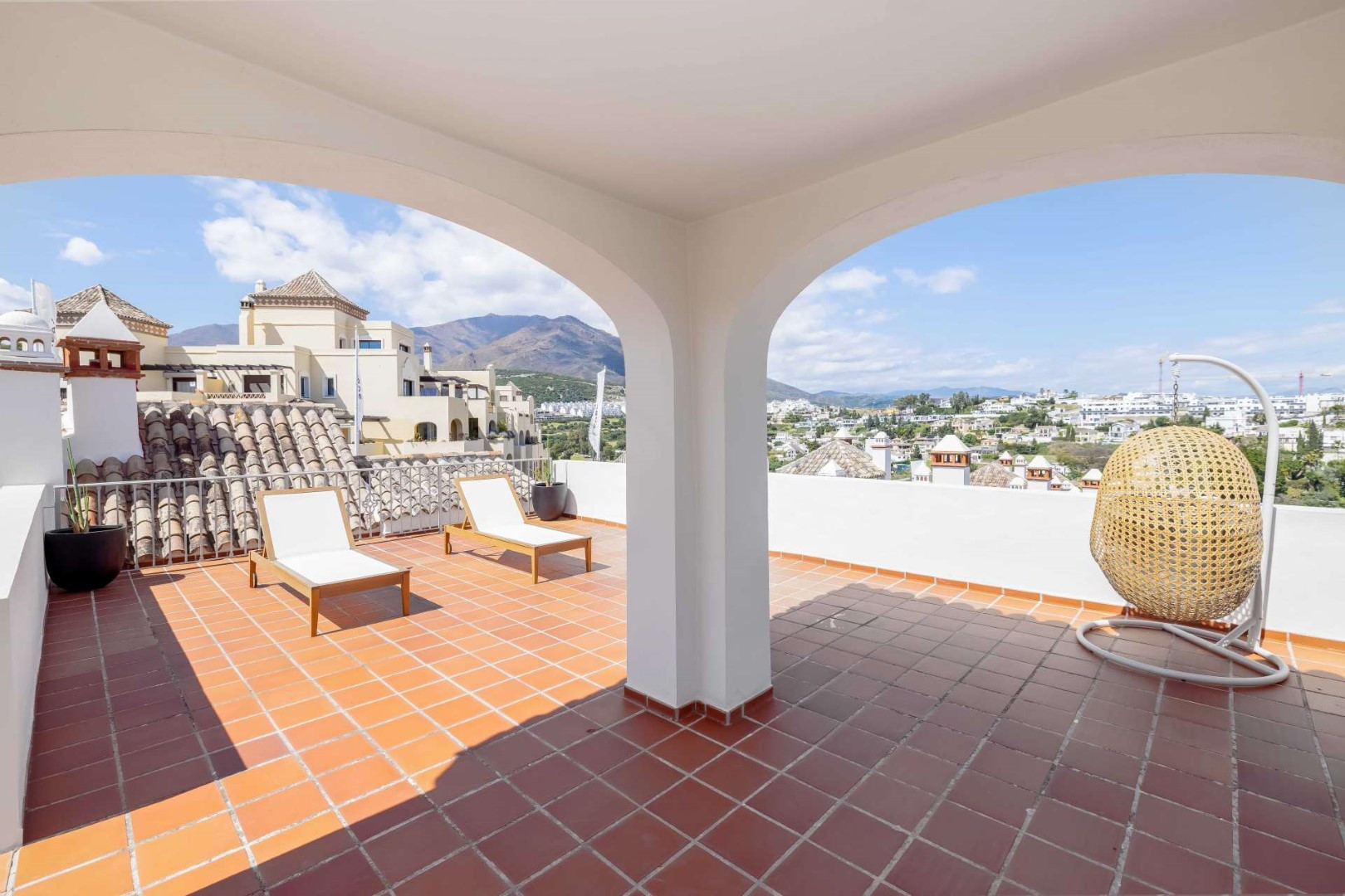 3 Bedroom Townhouse in Estepona - Photo 9
