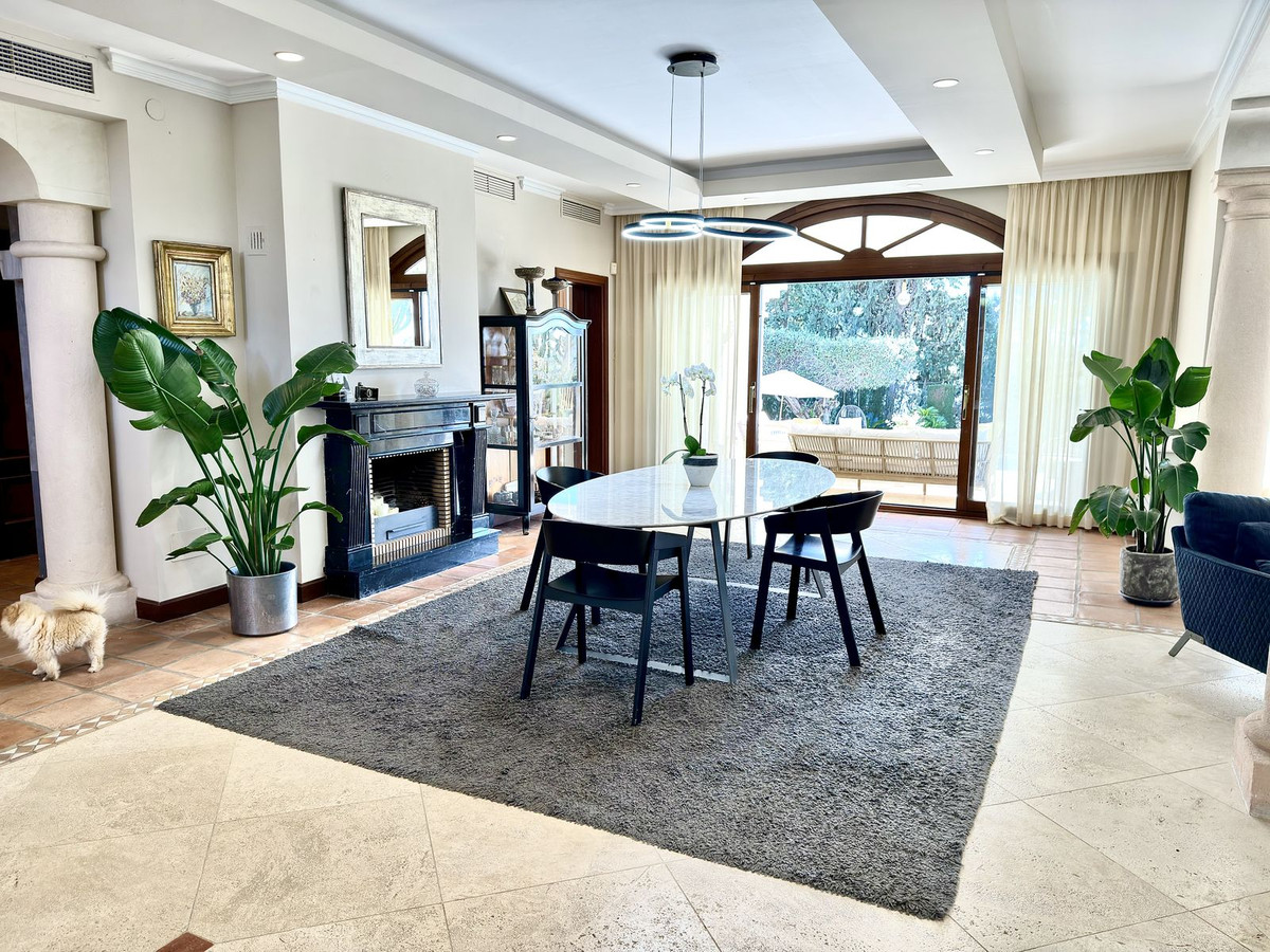 5 Bedroom Villa in Marbella - Foto 28