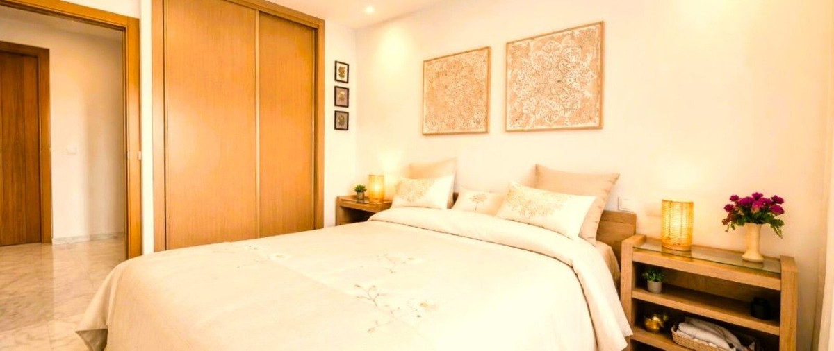2 Bedroom Apartment in Mijas - Photo 18