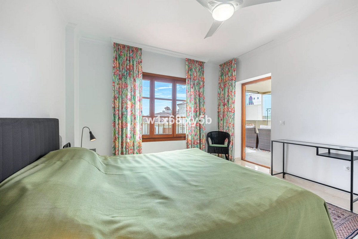 2 Bedroom Apartment in Manilva - Foto 24
