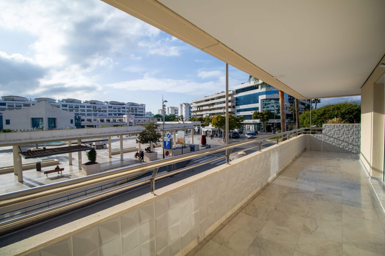 2 Bedroom Apartment in Marbella - Photo 8