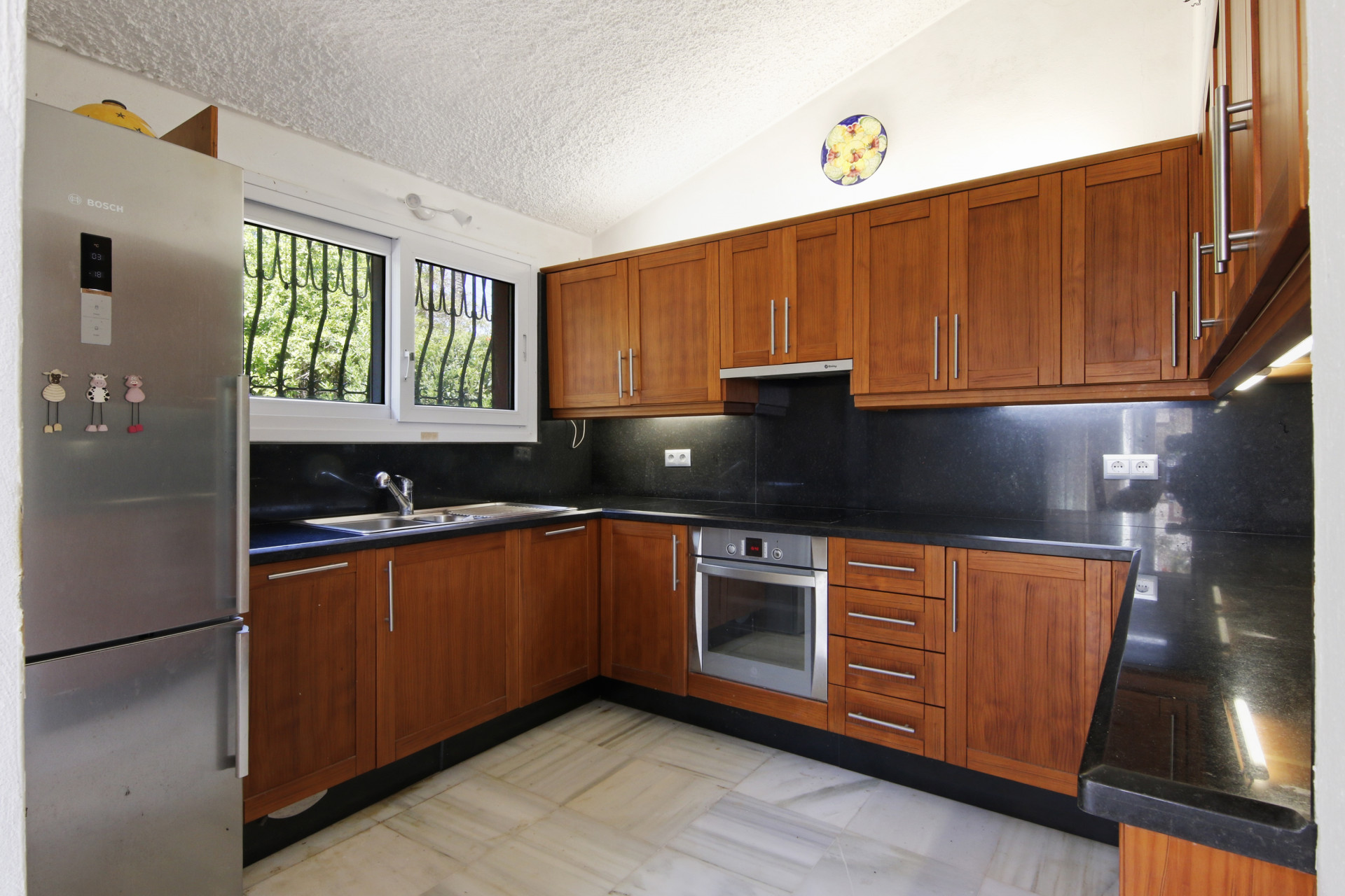 3 Bedroom Villa in Estepona - Photo 9