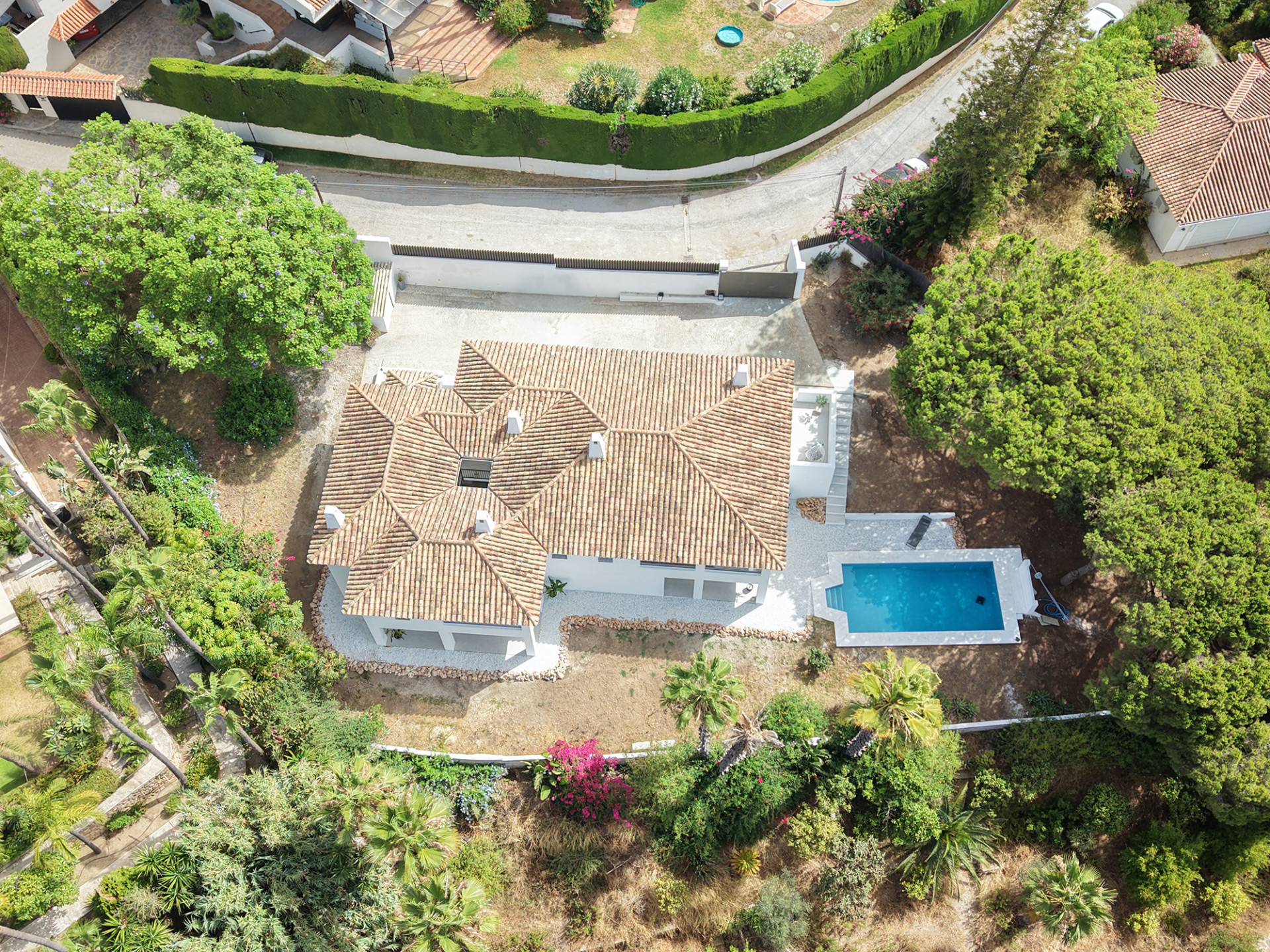 8 Bedroom Villa in Marbella - Photo 30