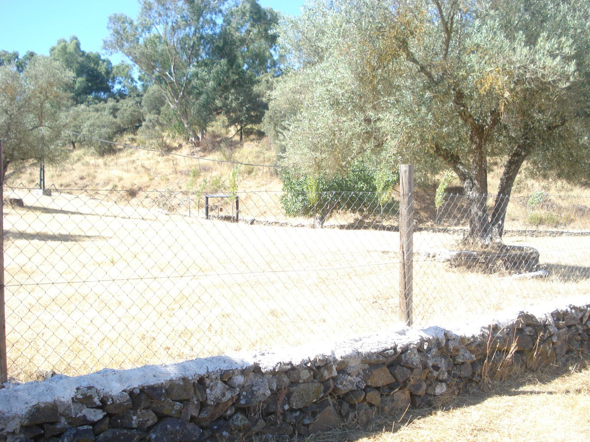 Espaço comercial com piscina em Huelva, Espanha – Foto 17