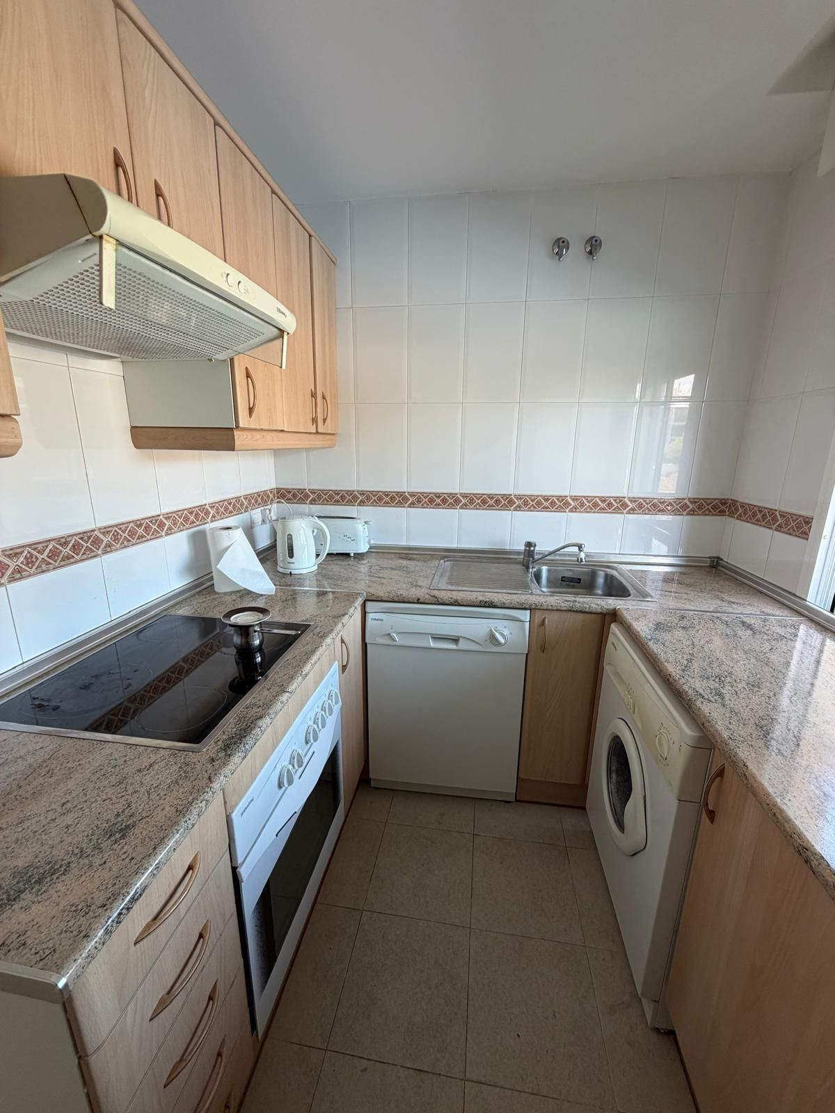 2 Bedroom Apartment in Marbella - Photo 5