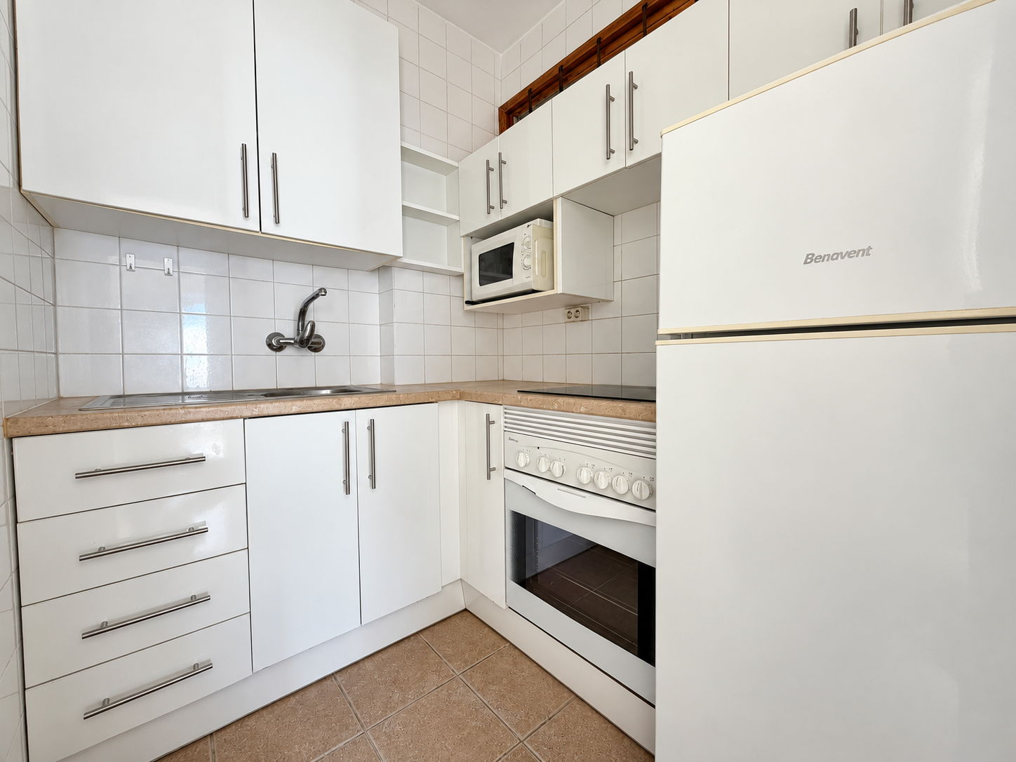 2 Bedroom Apartment in Fuengirola - Photo 7