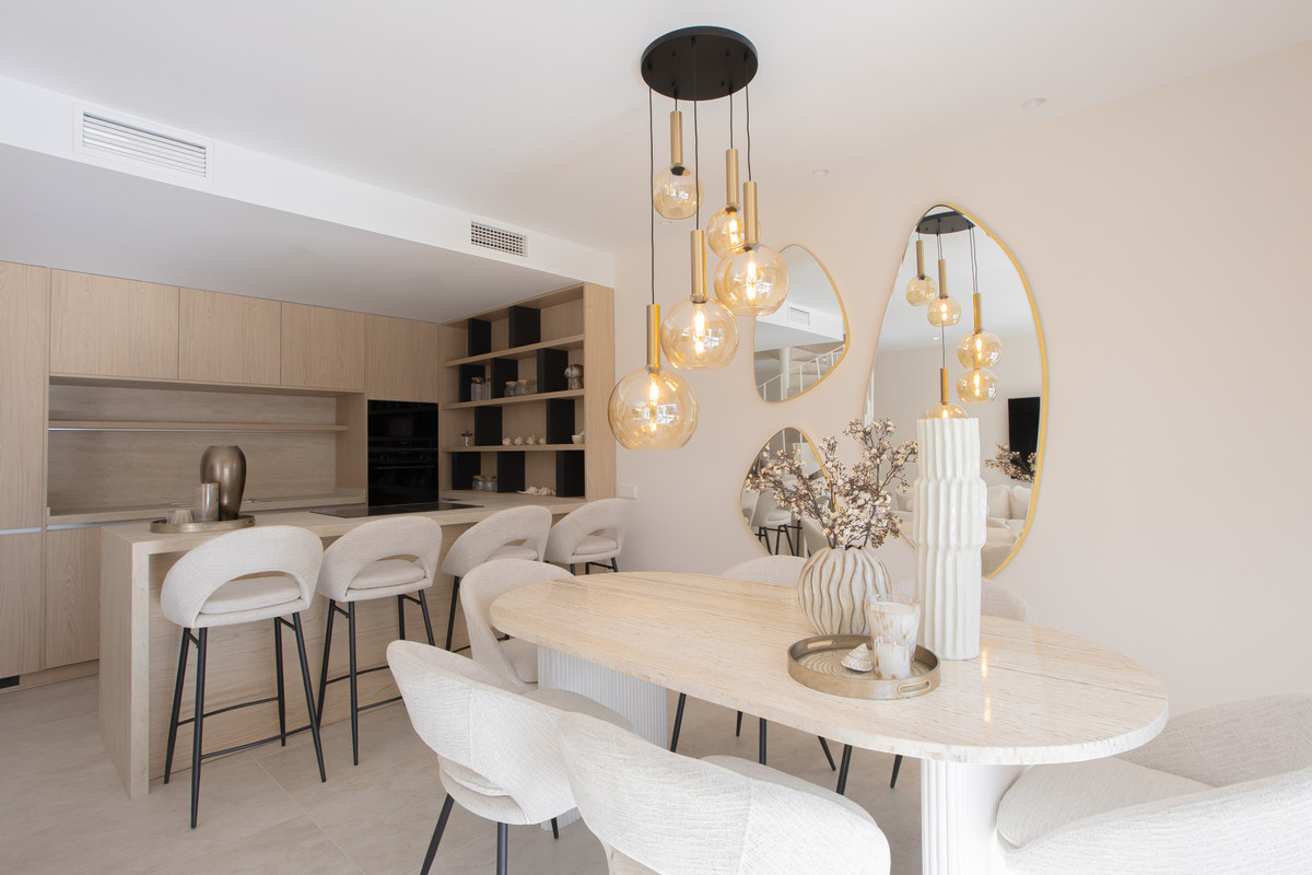 Apartamento com 4 quartos com piscina em Málaga, Espanha – Foto 1