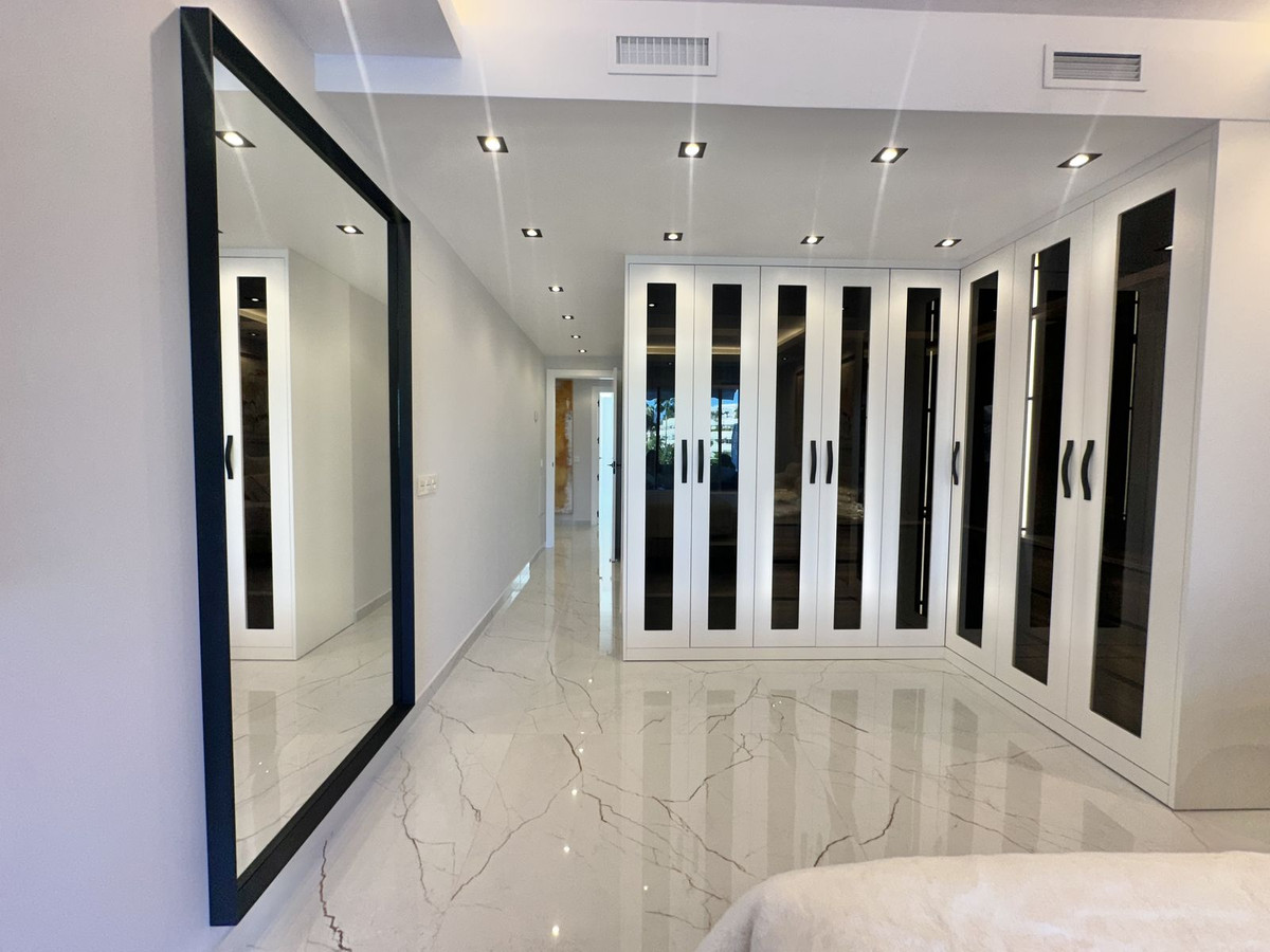 3 Bedroom Apartment in Marbella - Foto 45