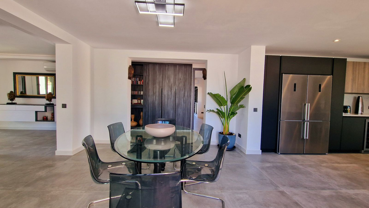 3 Bedroom Villa in San Pedro de Alcántara - Foto 9